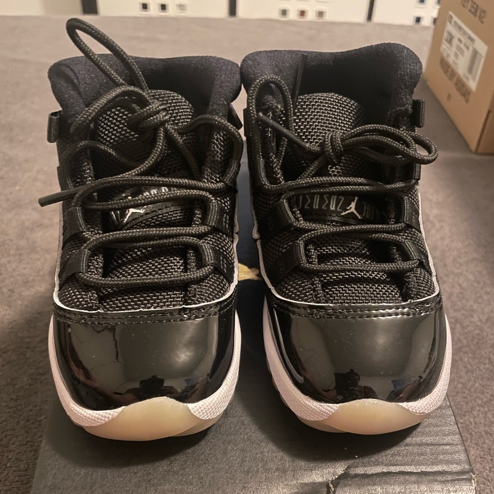 Jordan Stylish Black and White Kids Sneakers - size 7C